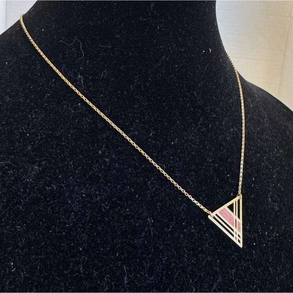 Vintage 1/20 14k Gold Filled Plaid Triangle Pendant Necklace Triangle 17" - Picture 5 of 16